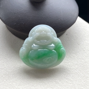 糯种带色翡翠弥勒佛吊坠