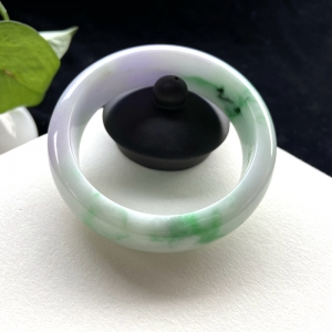 59mm糯种春带彩翡翠平安镯