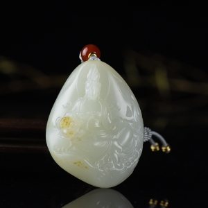 籽料和田白玉观音吊坠