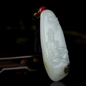 籽料和田白玉观音吊坠