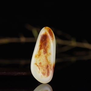 山流水料和田玉原石