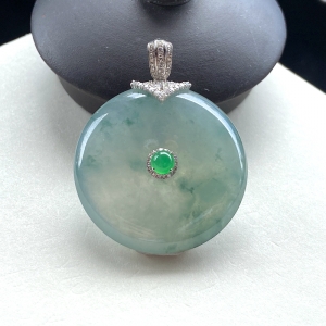 18k冰种飘花翡翠平安扣吊坠