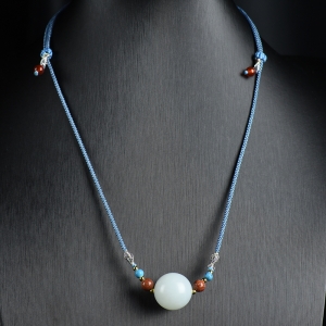 18mm籽料和田白玉圆珠锁骨链