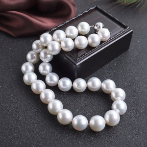 海水白色珍珠项链