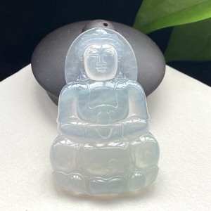 冰种翡翠观音吊坠