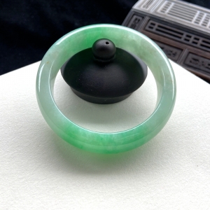 55mm糯种翠绿翡翠平安镯