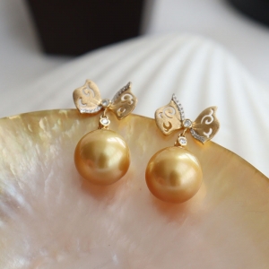 18k海水金色珍珠耳坠