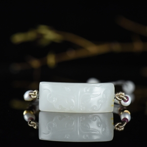 籽料和田白玉守护手绳