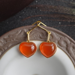 18K冰红南红心形耳环