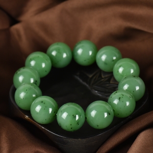20mm山料和田碧玉单圈手串