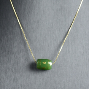 山料和田碧玉六字真言路路通吊坠