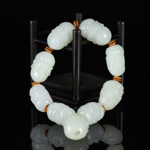 山流水料和田羊脂白玉十八罗汉手持