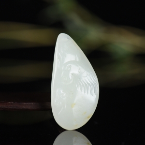 籽料和田白玉酉鸡吊坠