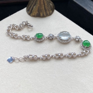 18K冰种翡翠手链