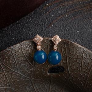 18K天空蓝多米蓝珀耳坠