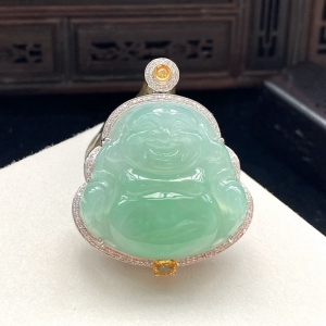 18K糯冰种浅绿翡翠弥勒佛吊坠