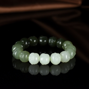 山料和田青玉渐变佛头单圈手串