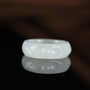 籽料和田白玉幽莲指环