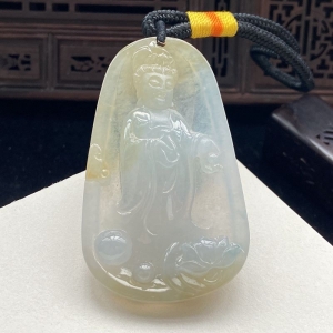 冰种黄翡观音吊坠