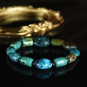 中高瓷蓝色网花绿松石随形单圈手串