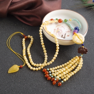 4.5mm带皮浅黄蜜蜡毛衣链