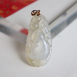 18k冰种黄翡如意吊坠