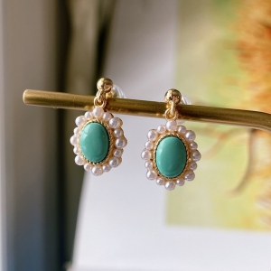 银镶中高瓷绿松石耳环