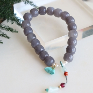 山料和田烟青玉老形珠单圈手串