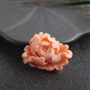 MOMO珊瑚牡丹花吊坠