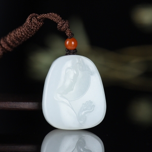 籽料和田白玉观音吊坠