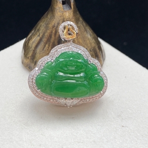18K糯种翠绿翡翠弥勒佛吊坠