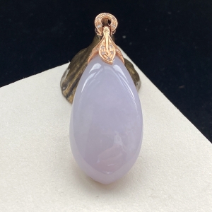 18K糯种紫罗兰翡翠吊坠