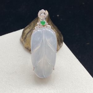 18K冰种翡翠金枝玉叶吊坠