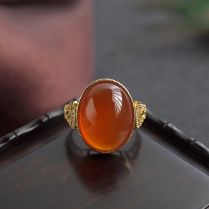 18K冰红南红戒指