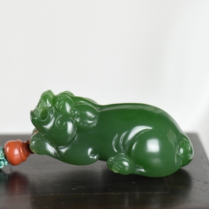 山料和田碧玉貔貅吊坠