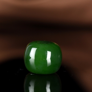 山料和田碧玉老形珠配件