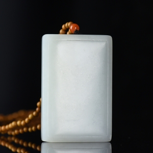 籽料和田白玉无事牌吊坠