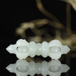 山料和田白玉金刚杵吊坠