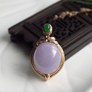 18K糯种紫罗兰翡翠吊坠