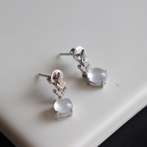 18k冰种翡翠耳钉