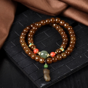 山料和田糖玉老形珠多圈手串