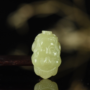 山料和田黄玉美人鱼吊坠