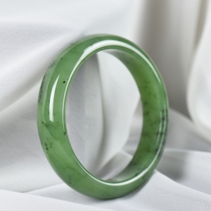 61.5mm山料和田碧玉手镯