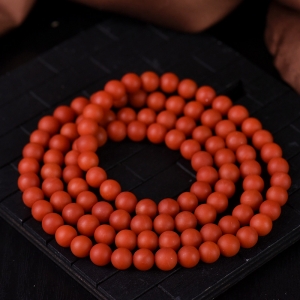 7mm柿子红南红108佛珠