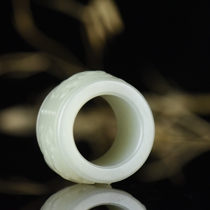 山料和田白玉守护扳指