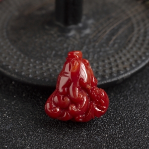 阿卡牛血红珊瑚佛手瓜吊坠