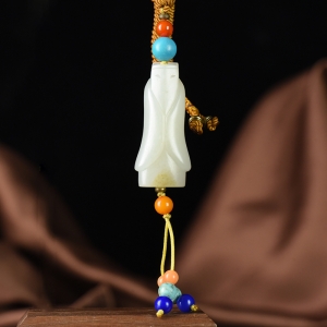 籽料和田白玉翁仲吊坠