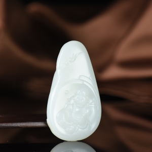 籽料和田白玉弥勒佛吊坠