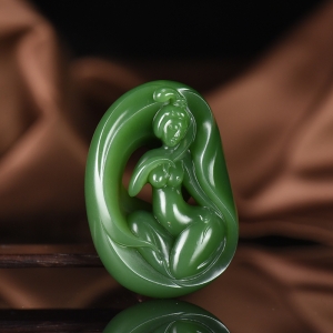 山料和田碧玉遇贵人吊坠