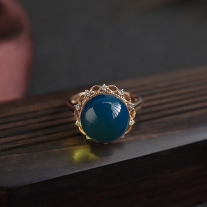18K天空蓝多米蓝珀戒指
